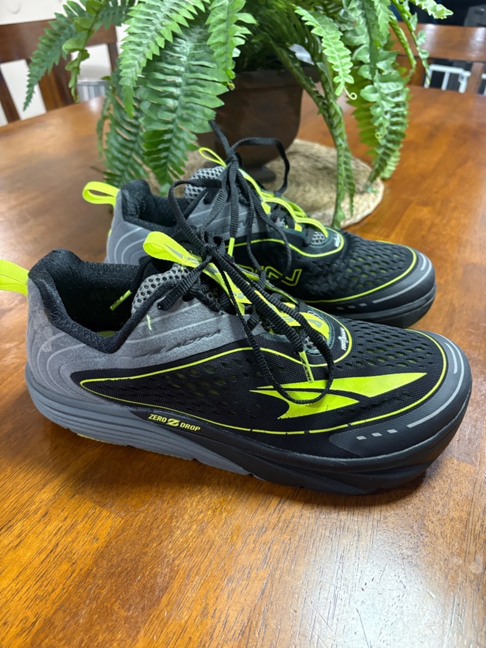 Altra Men’s Black and Lime Athletic Zero Drop Running Shoes